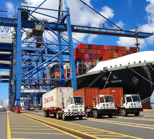 We provide 100% Vietnam-made furniture to global clients